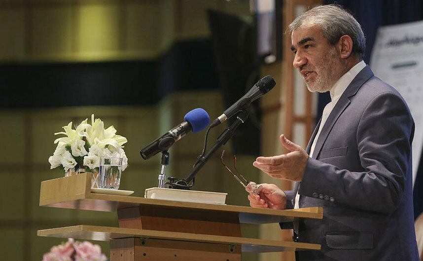 کیفرخواست ۹۰ نفر از مقامات، مسببان و مباشران پرونده ترور شهید سلیمانی صادر شده/ در حال بررسی برای تشکیل دادگاه بین‌المللی بین کشور ایران و عراق برای سرعت در رسیدگی پرونده هستیم