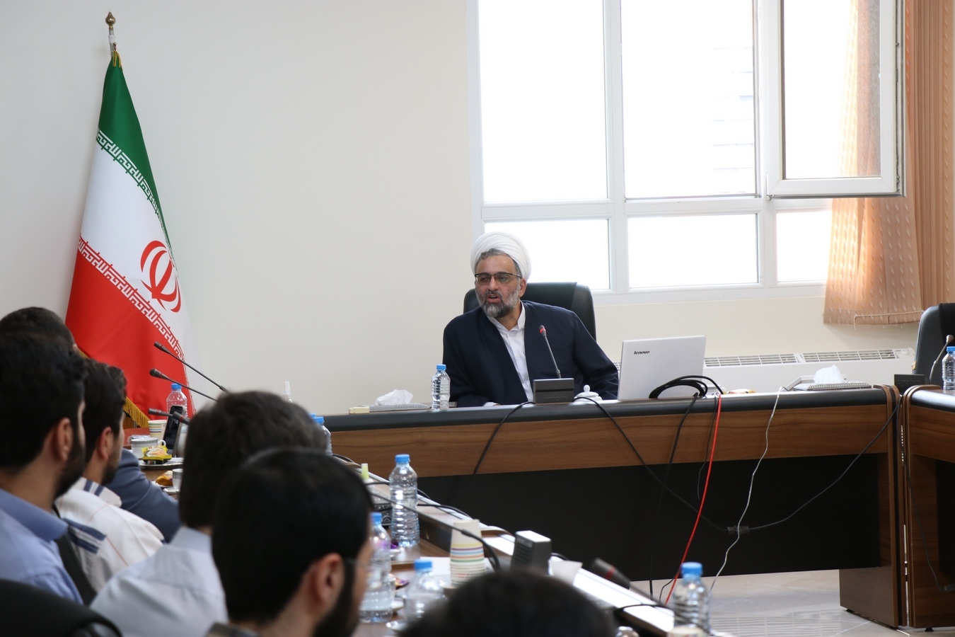 برگزاری نشست تخصصی با موضوع بایسته های حکمرانی اسلام برگزاری نشست تخصصی با موضوع بایسته های حکمرانی اسلام