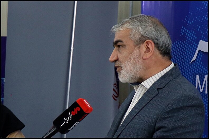 فیلم/دکتر کدخدایی: کتاب مایه حیات معنوی انسان‌هاست