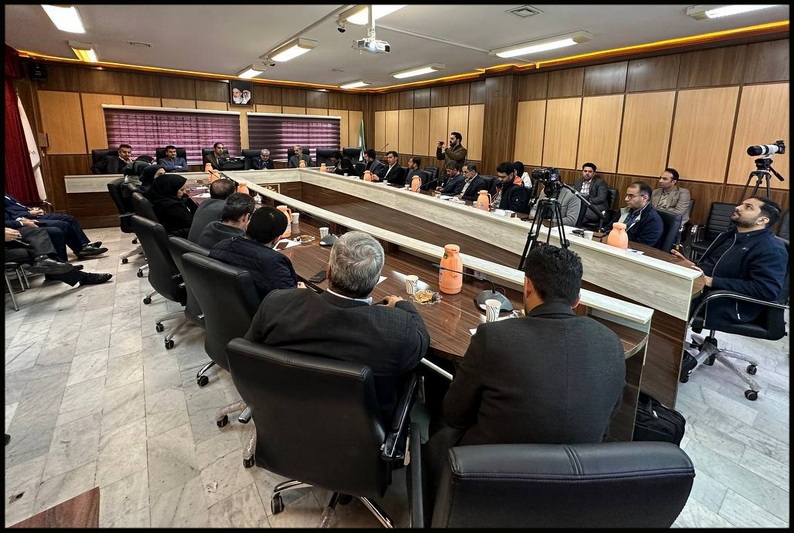 دکتر کدخدایی: آگاهی از قانون اساسی، زمینه‌ساز ارتقای جامعه است