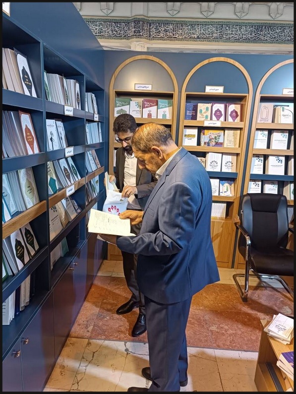 پژوهشکده شورای نگهبان می تواند با انتشار کتب مناسب، کمبود منابع واحدهای درسی رشته حقوق را جبران کند